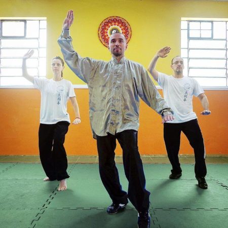 Tai Chi Chuan no Centro Cultural Tzong Kwan.