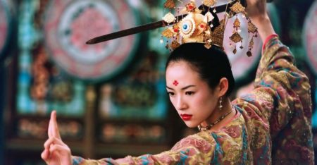 Zhang Ziyi faz o papel de uma revolucionária cega em “O clã das adagas voadoras”