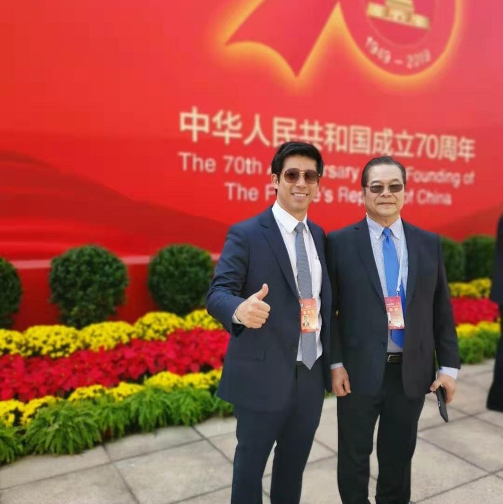 Thomas Law visita a exibição criada especialmente para o 70º aniversário de Fundação da República Popular da China