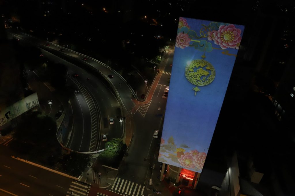 Ibrachina celebra Ano Novo Chinês com espetáculo de projeções em São Paulo