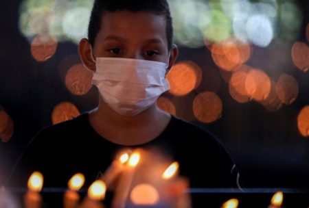 Número de mortes no Brasil sobe mais uma vez; taxa de letalidade do coronavírus no país atinge 1,6% - Foto: Roosevelt Cassio