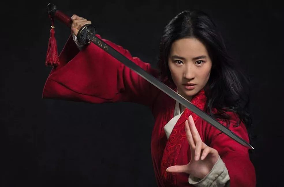 Liu Yifei interpretou Mulan — Foto: Reprodução/Instagram 